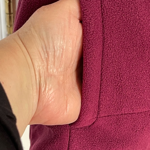 Lands’ End Fleece Vest - Picture 3 of 6